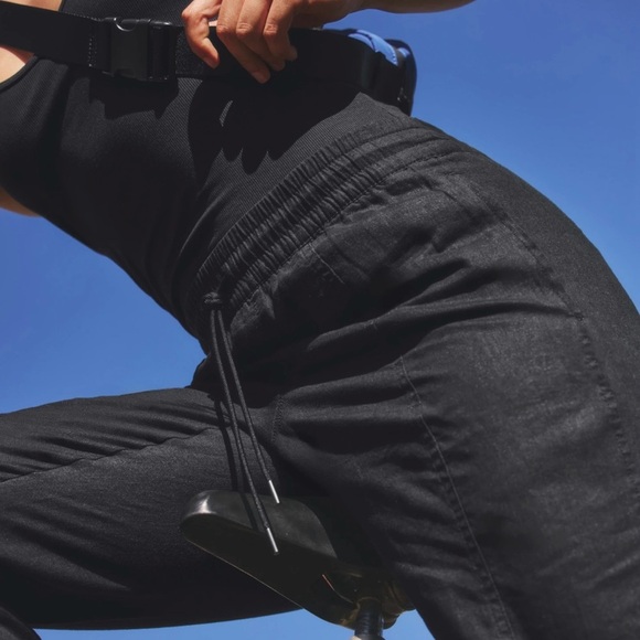 Athleta Retreat Linen Ankle Pant Black Small Style 851027 Easy-Care Lightweight - Picture 3 of 12